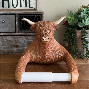 New Boho Farmhouse Highland Cow Decorative Toilet Paper Holder